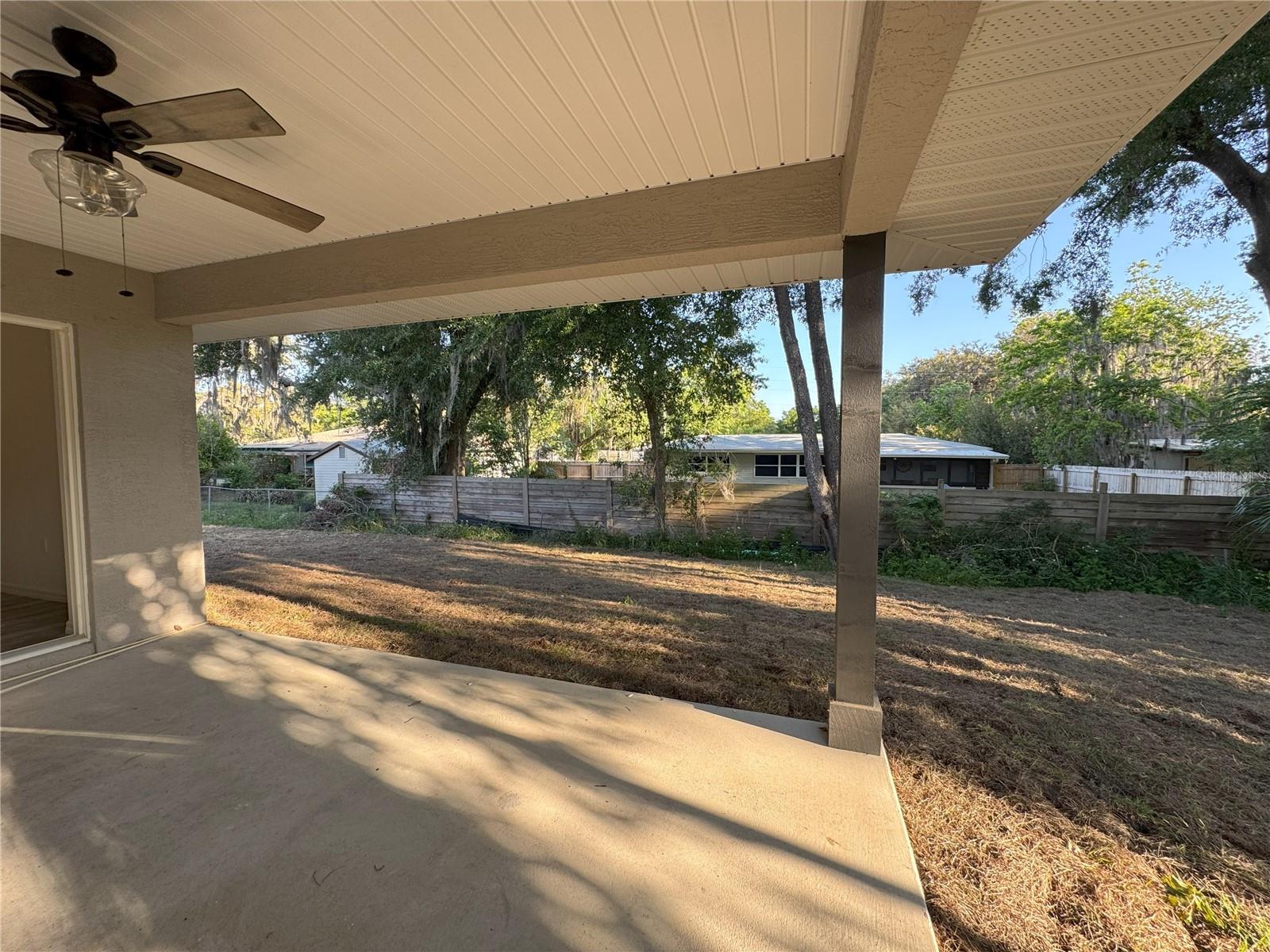 Image 16 of 17 For 1112 Eden Drive