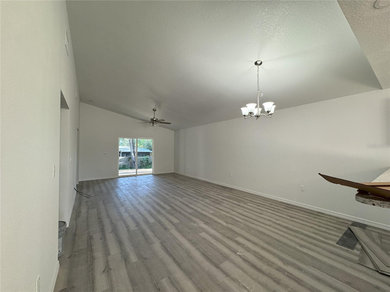 Image 4 of 17 For 1112 Eden Drive