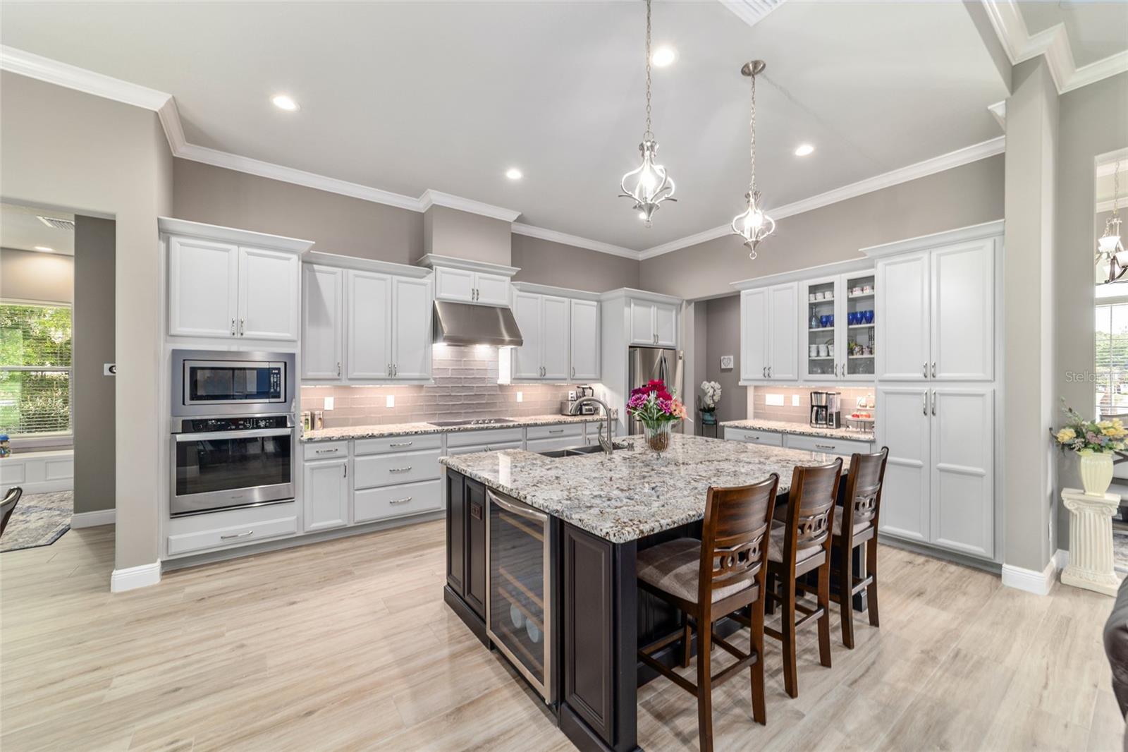 Image 16 of 70 For 1003 46th Street