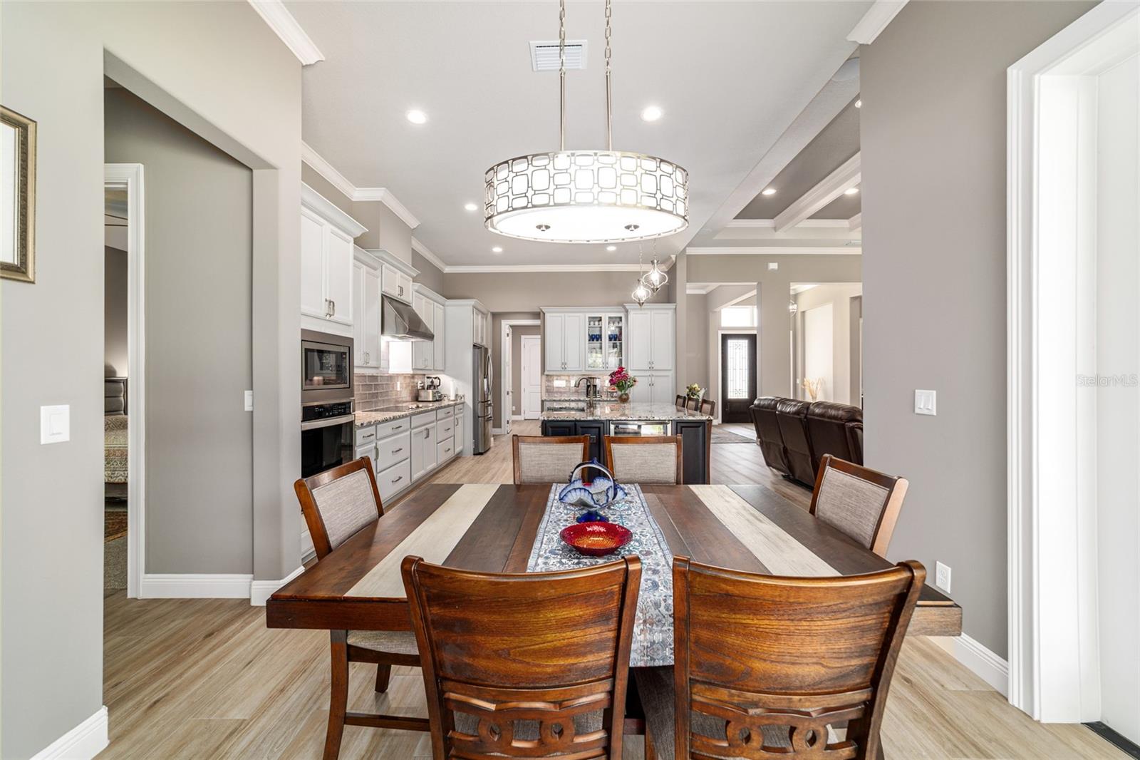 Image 23 of 70 For 1003 46th Street