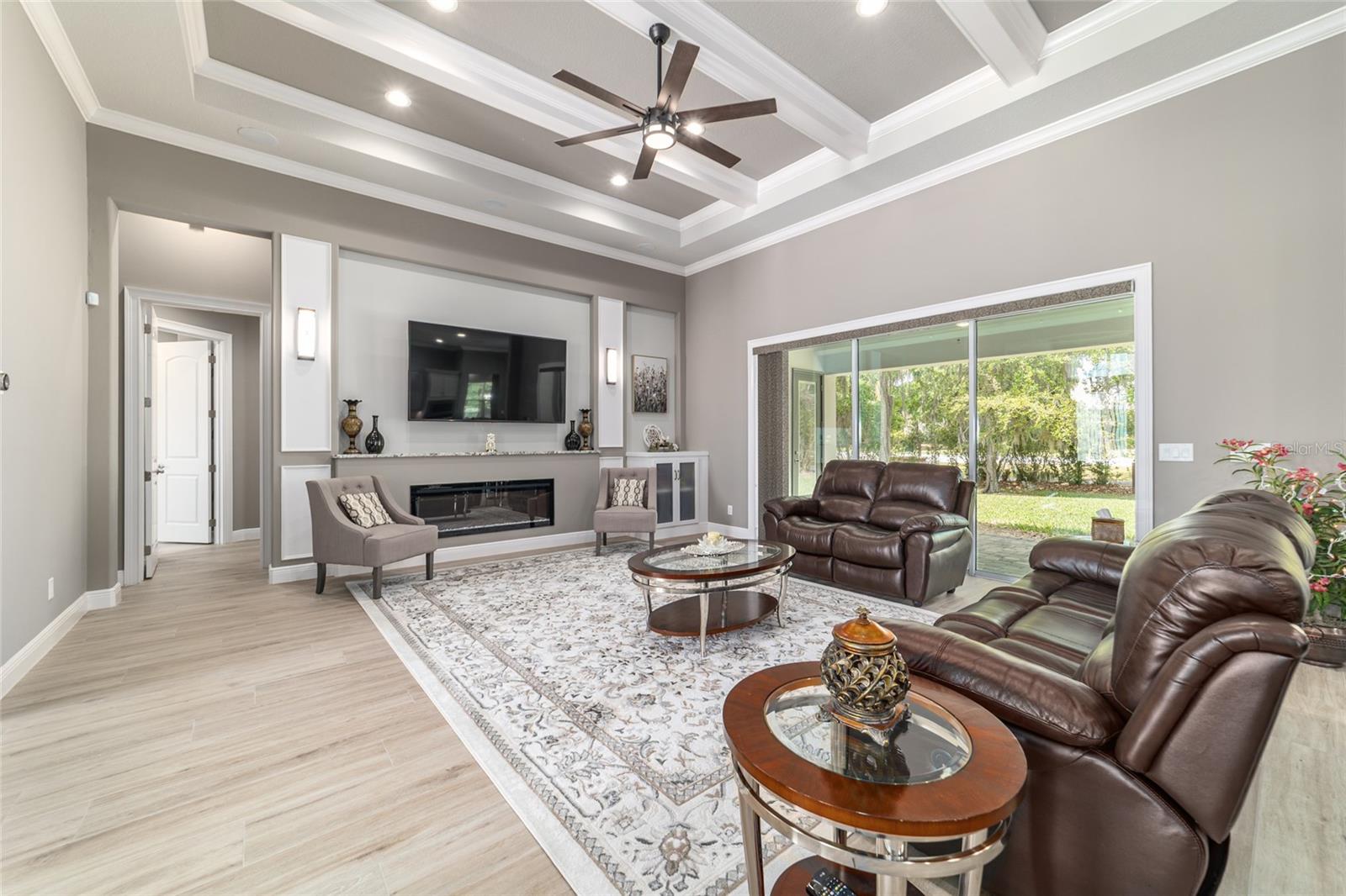 Image 6 of 70 For 1003 46th Street