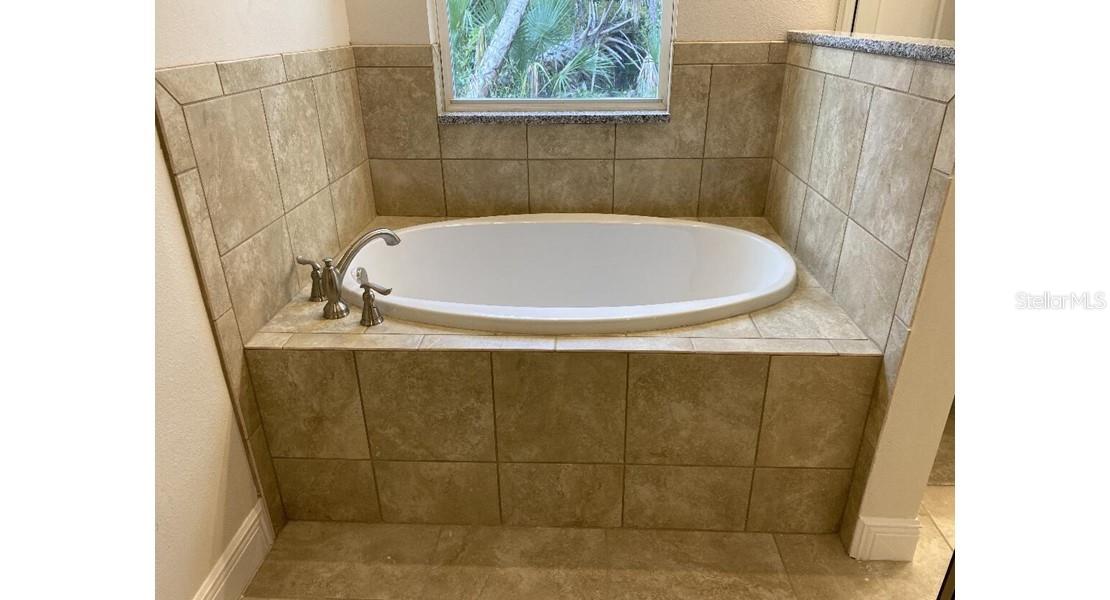 Image 9 of 19 For 5519 Baker Road