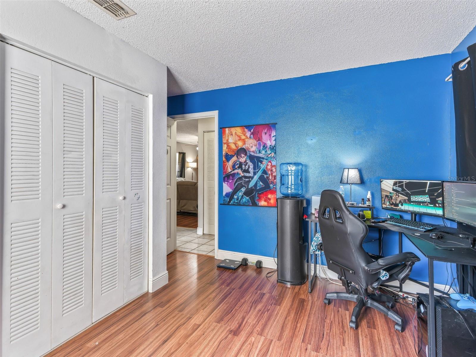 Image 19 of 25 For 911 Jacaranda Drive