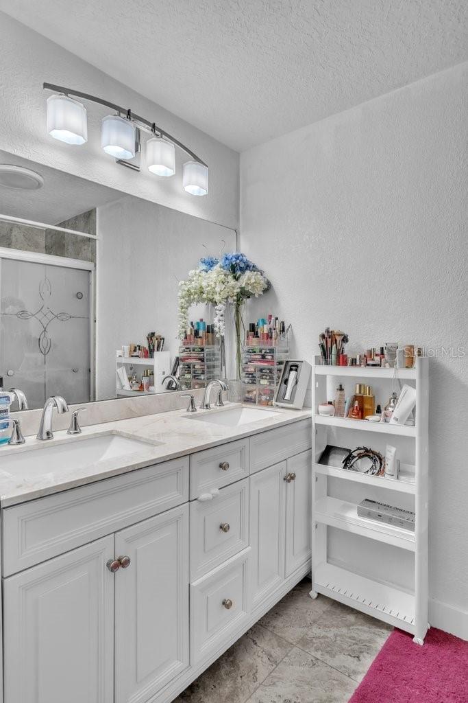 Image 17 of 27 For 3011 33rd Avenue