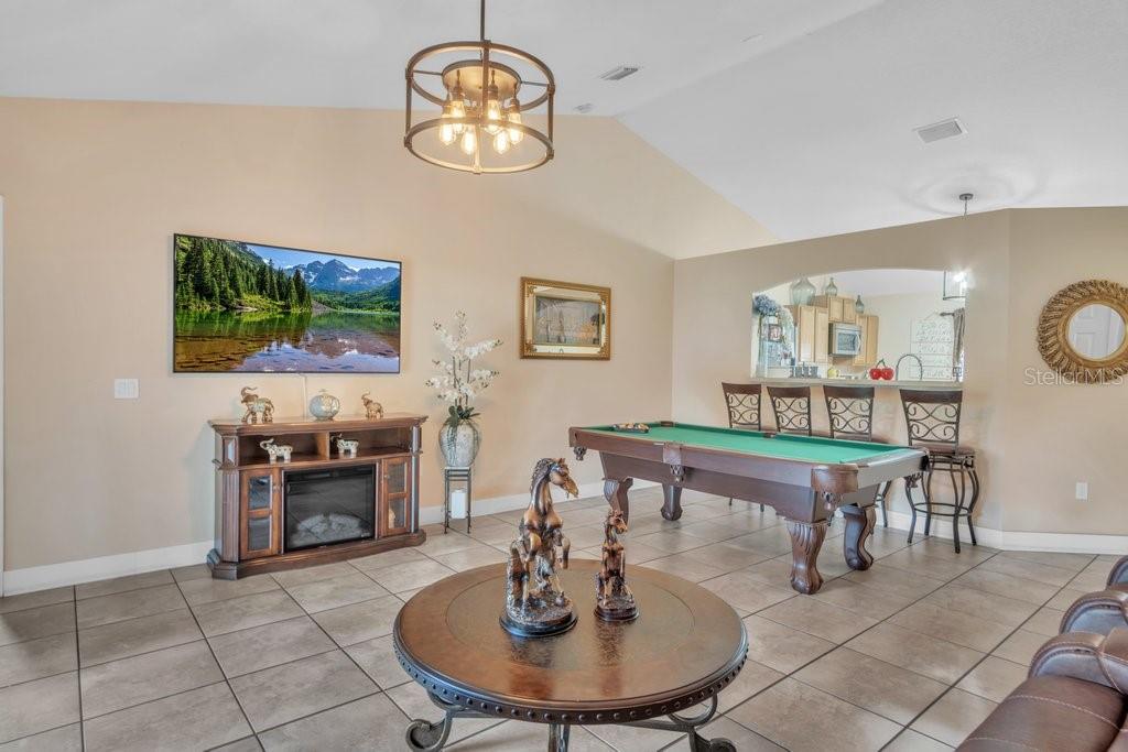 Image 20 of 27 For 3011 33rd Avenue