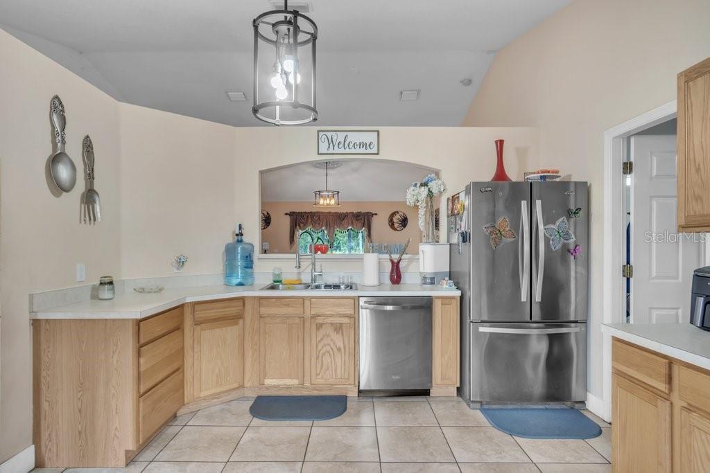 Image 6 of 27 For 3011 33rd Avenue