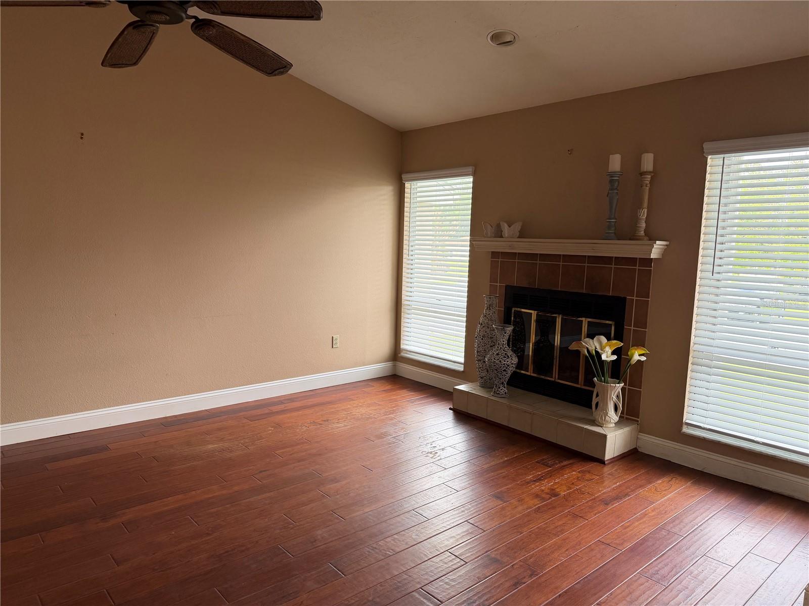 Image 10 of 42 For 2315 19th Circle