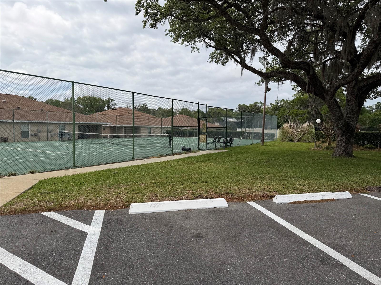 Image 4 of 42 For 2315 19th Circle