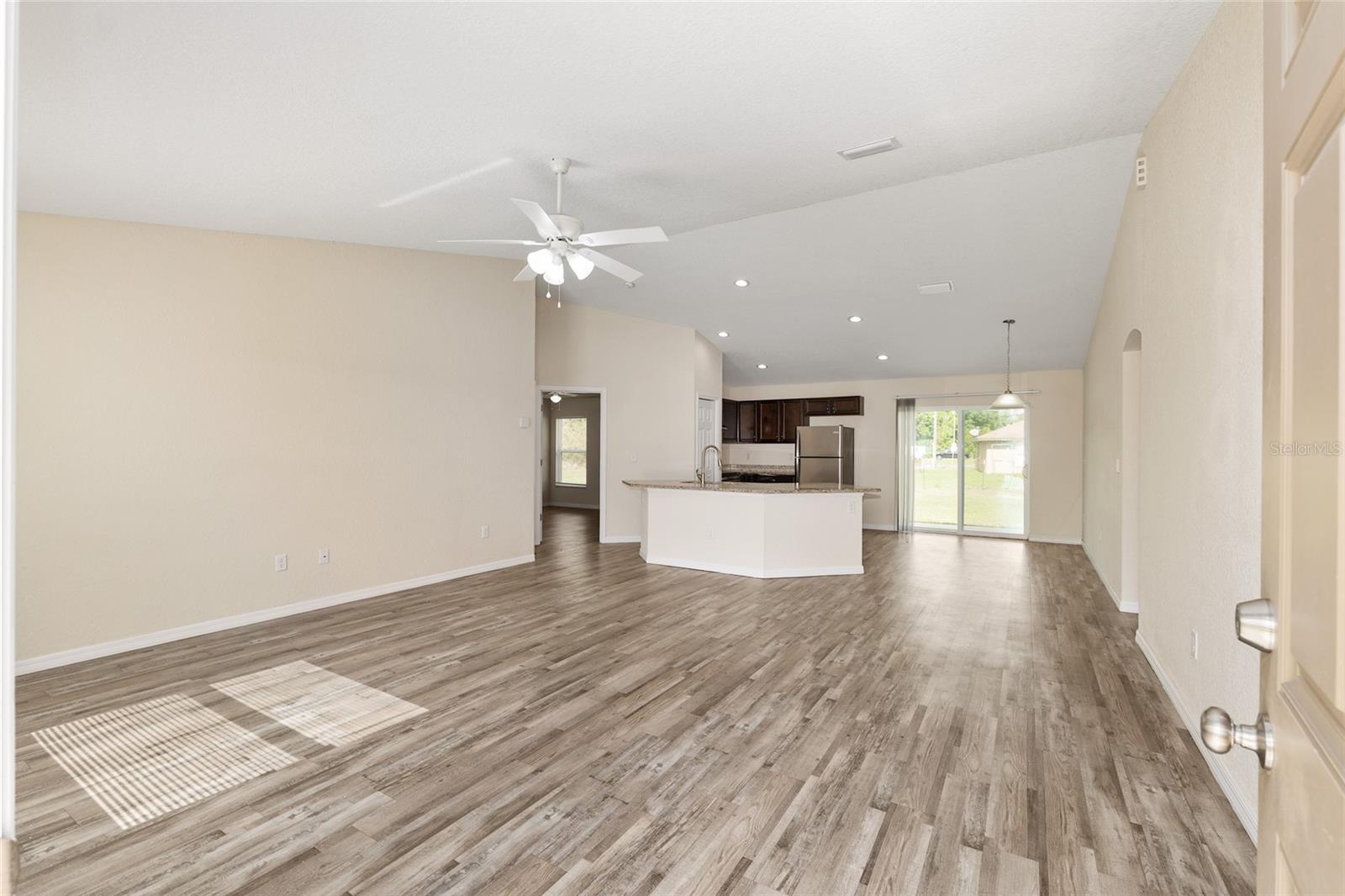 Image 13 of 53 For 22 Juniper Loop Circle