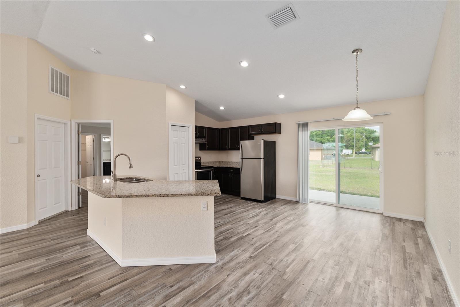 Image 19 of 53 For 22 Juniper Loop Circle