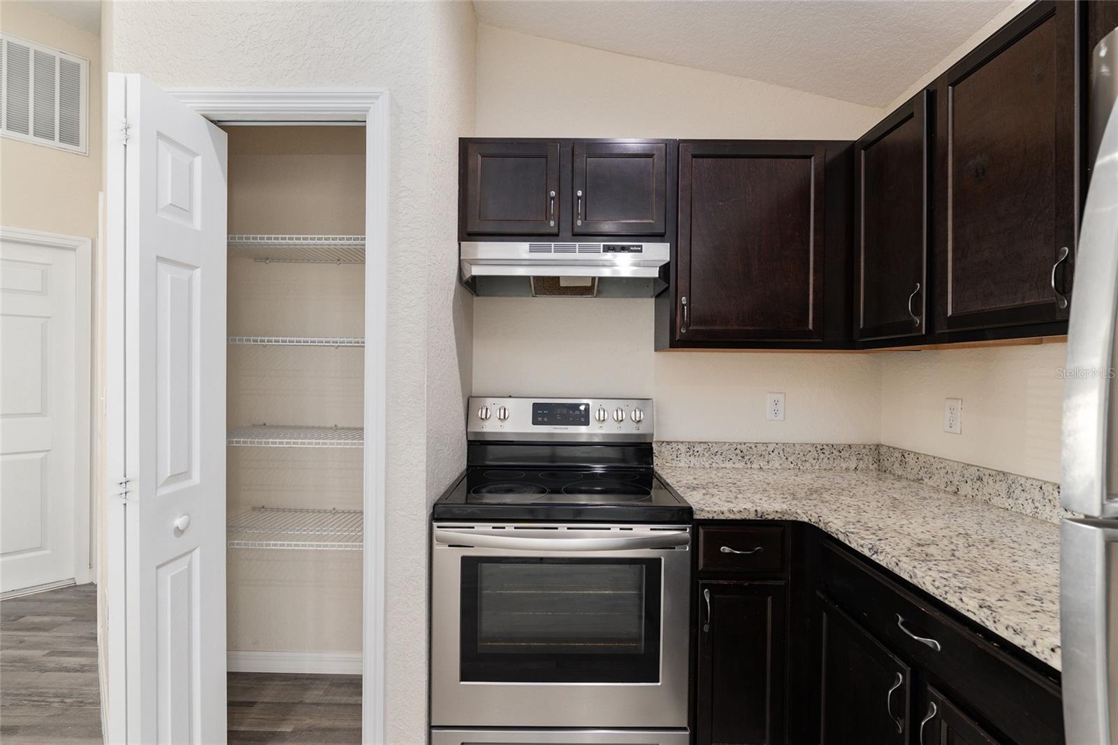 Image 29 of 53 For 22 Juniper Loop Circle