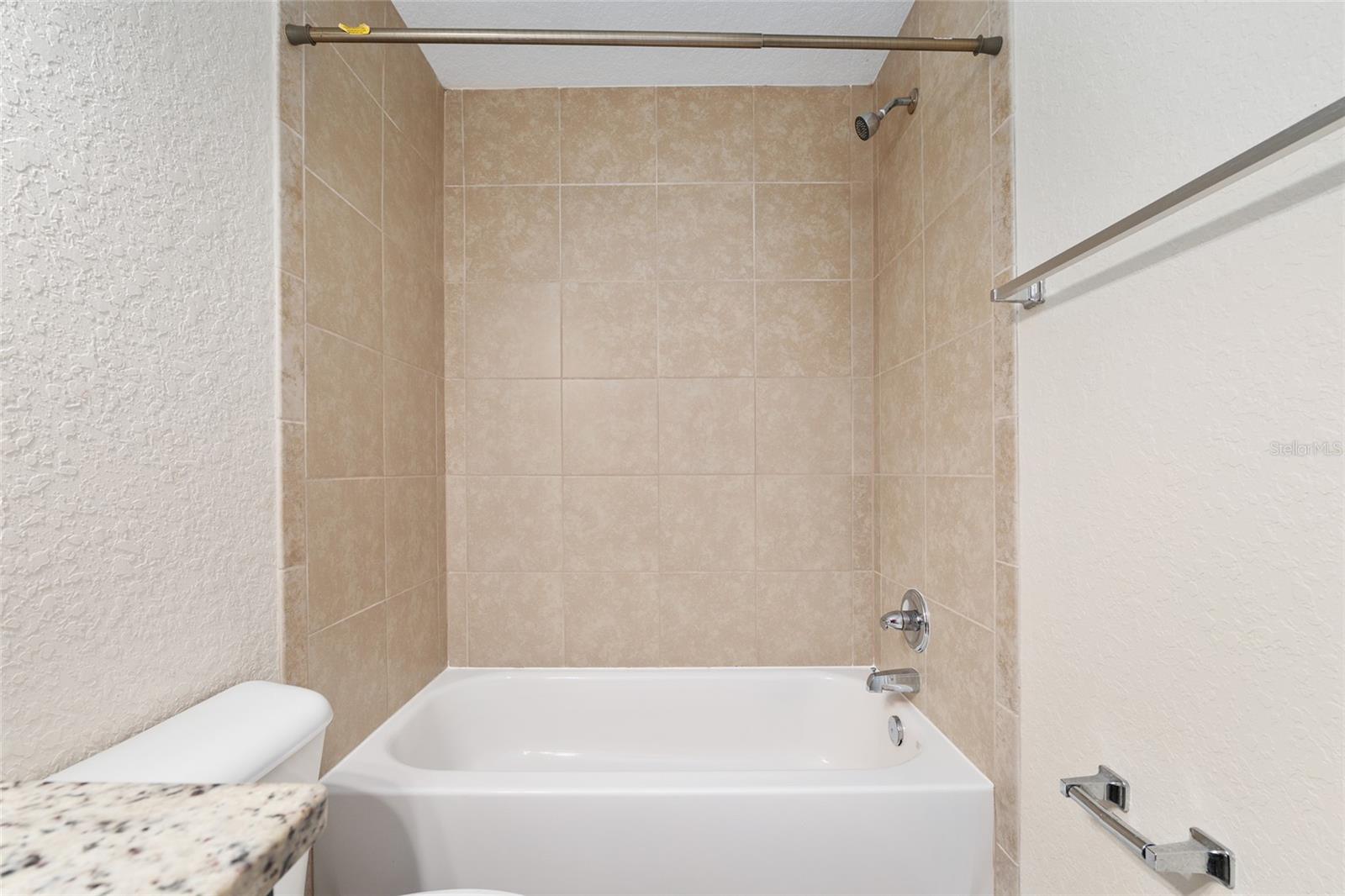 Image 35 of 53 For 22 Juniper Loop Circle