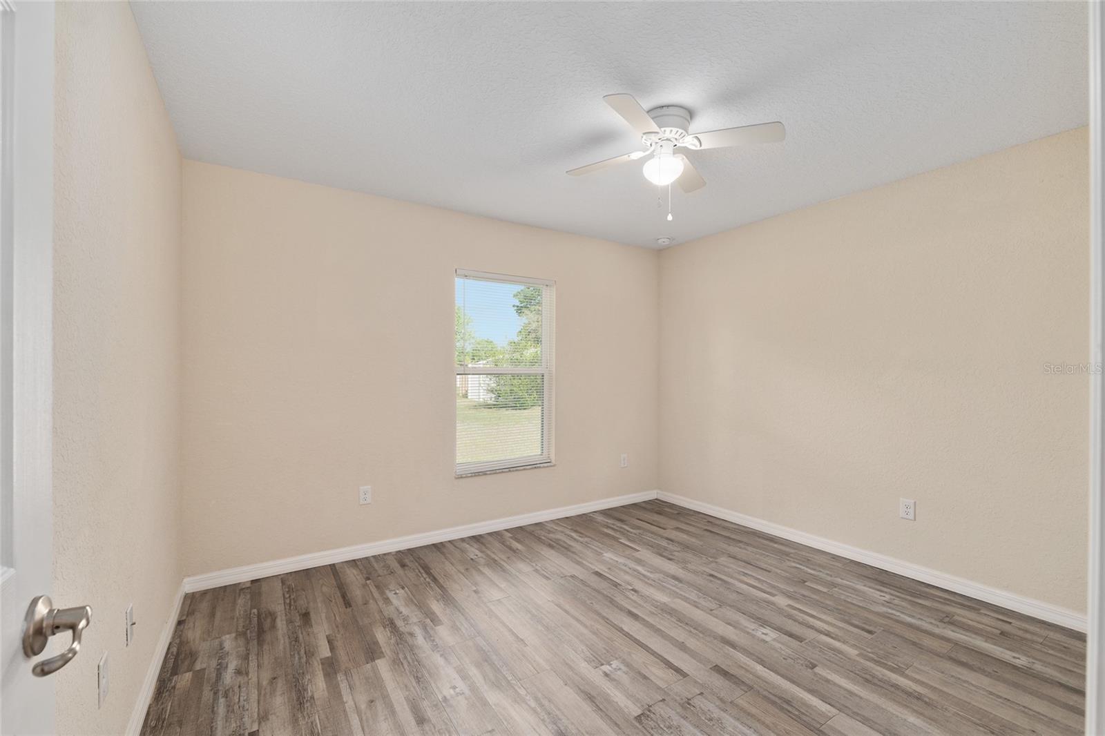 Image 37 of 53 For 22 Juniper Loop Circle