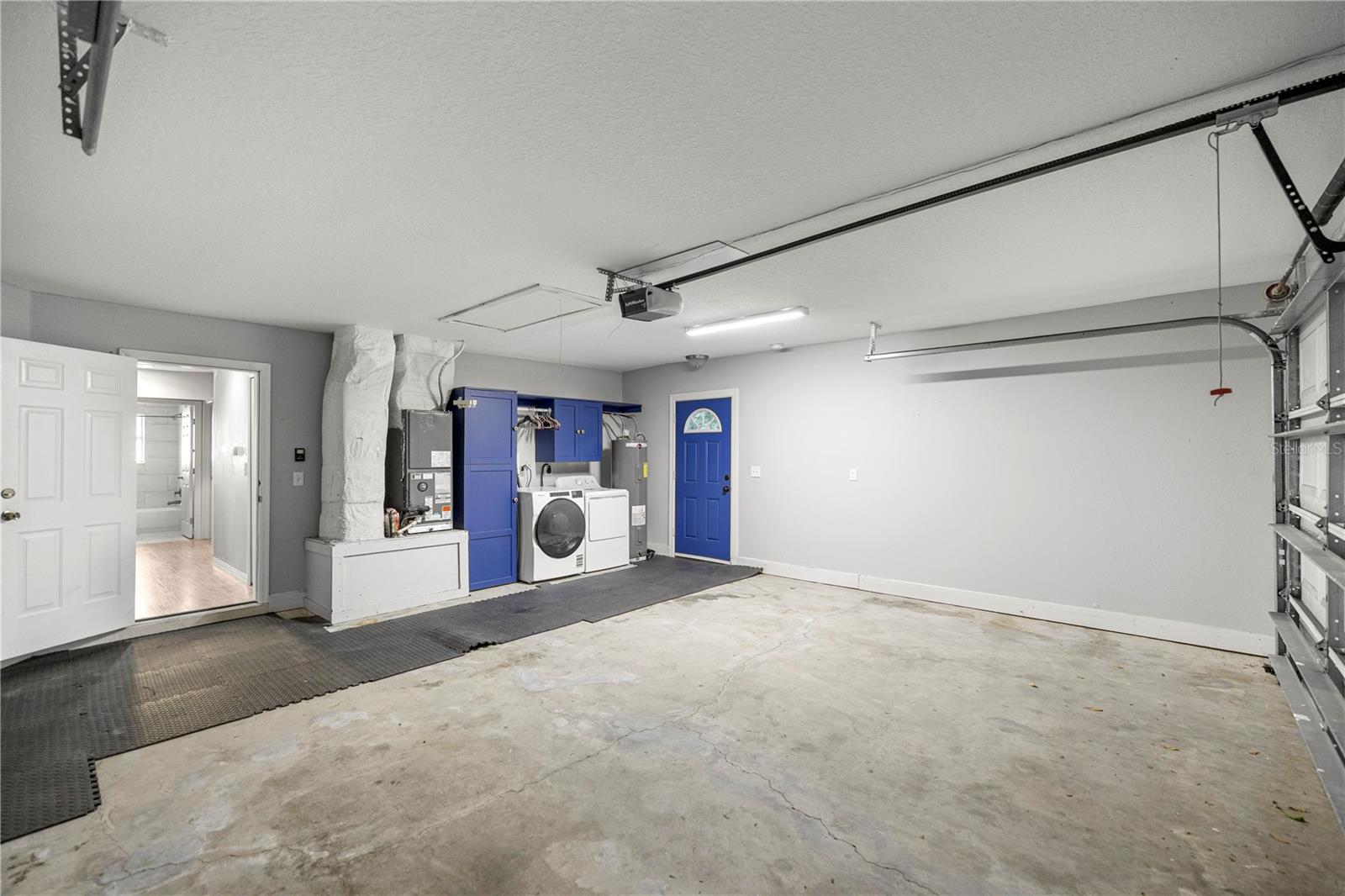 Image 18 of 27 For 6525 62nd Avenue