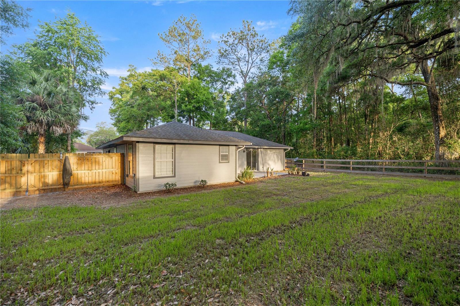 Image 22 of 27 For 6525 62nd Avenue