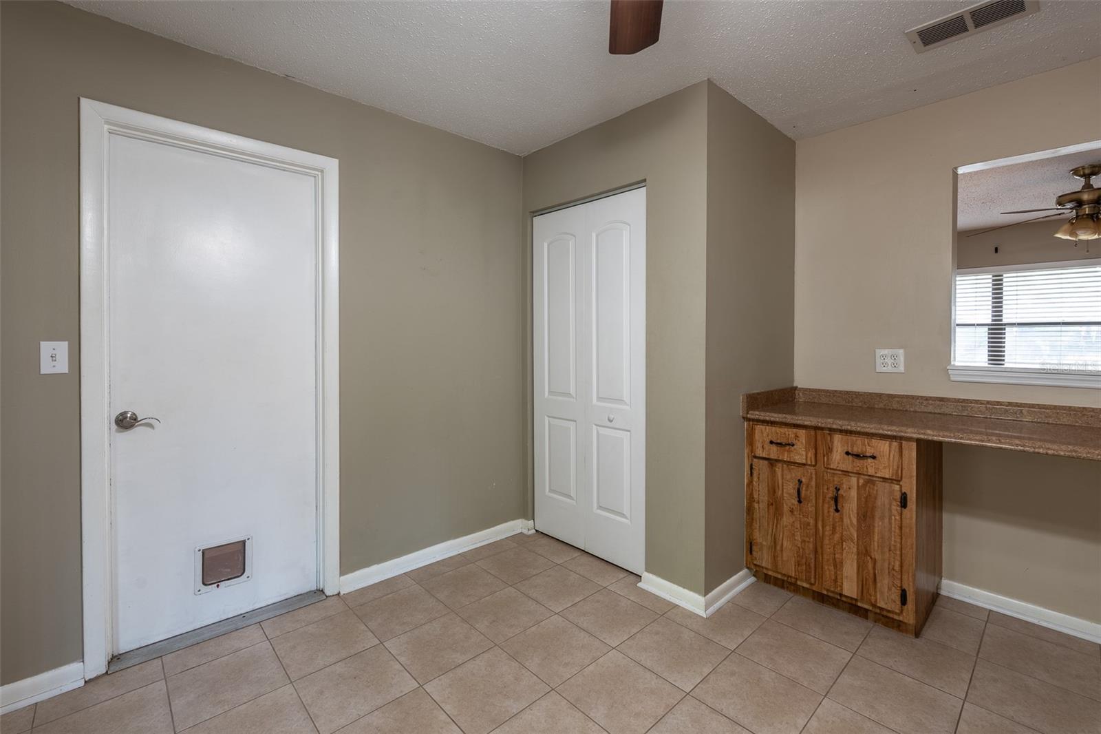 Image 10 of 46 For 2590 167th Avenue