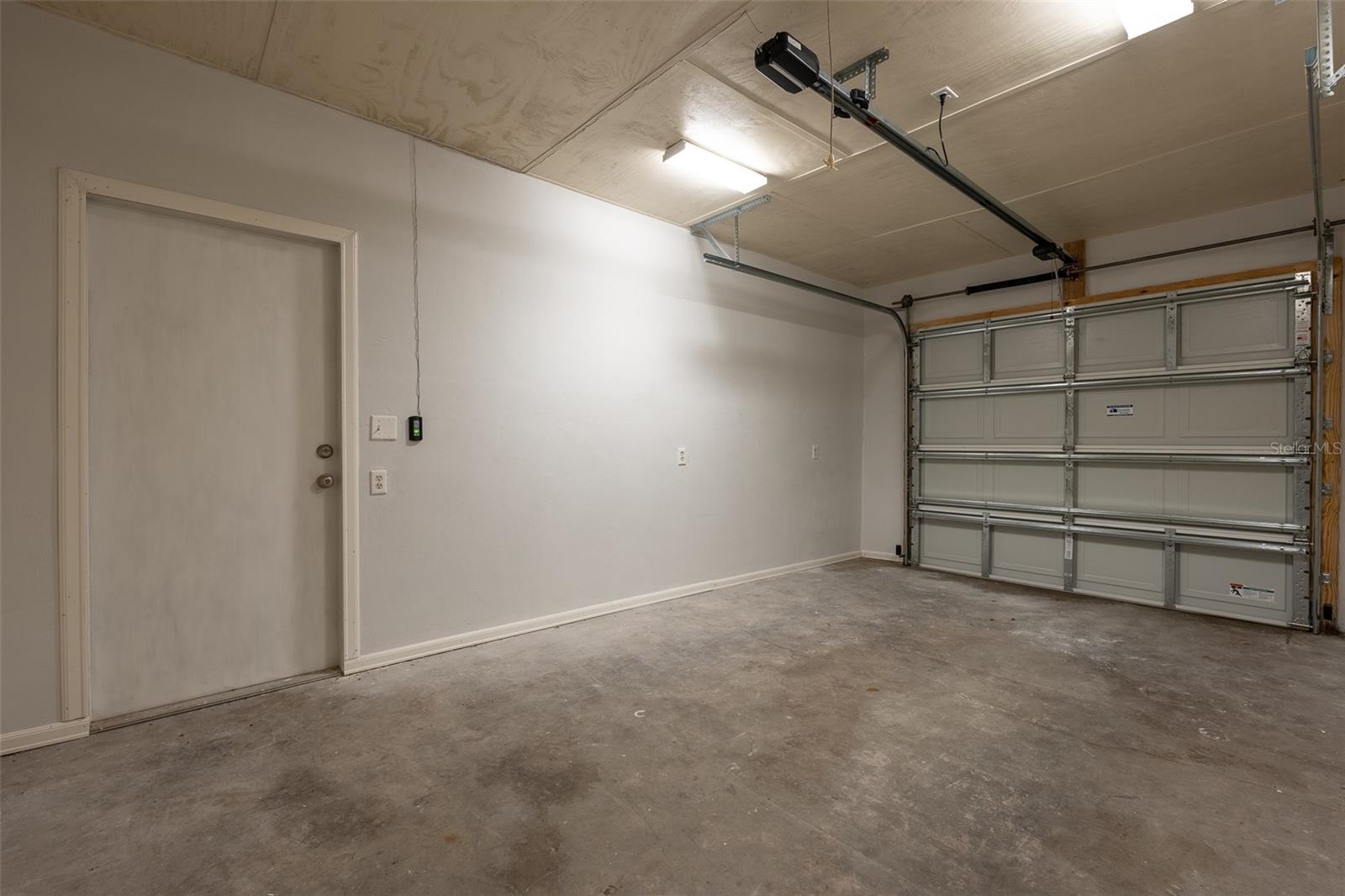 Image 26 of 46 For 2590 167th Avenue