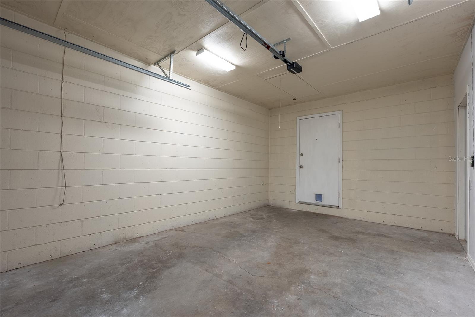 Image 27 of 46 For 2590 167th Avenue