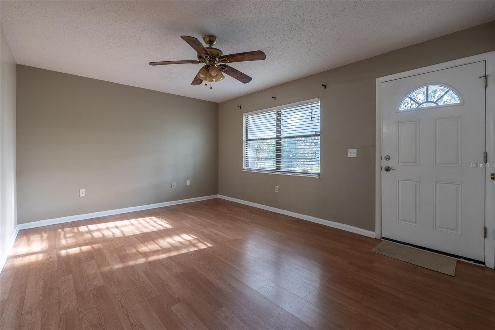 Image 3 of 46 For 2590 167th Avenue