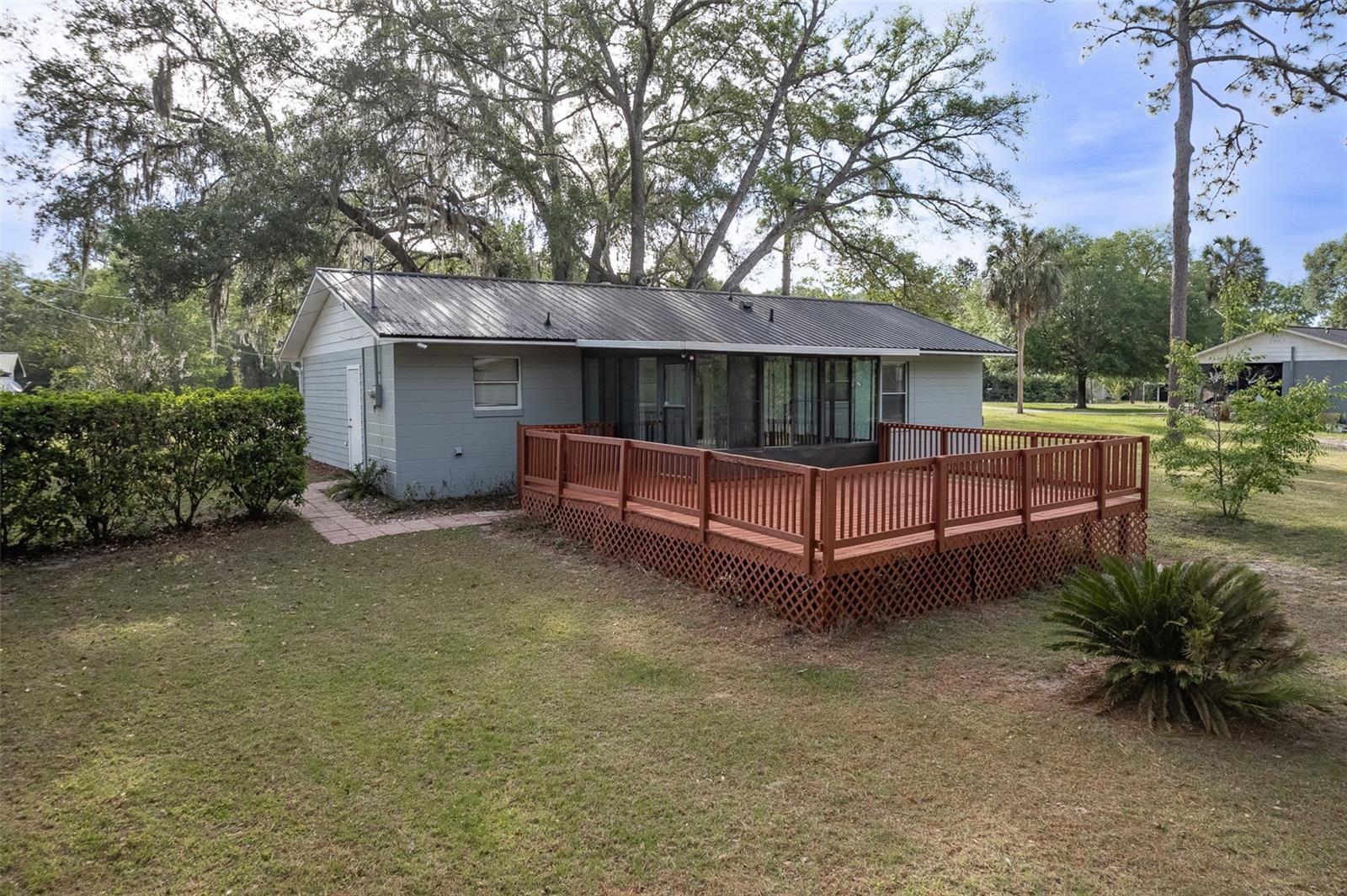 Image 42 of 46 For 2590 167th Avenue