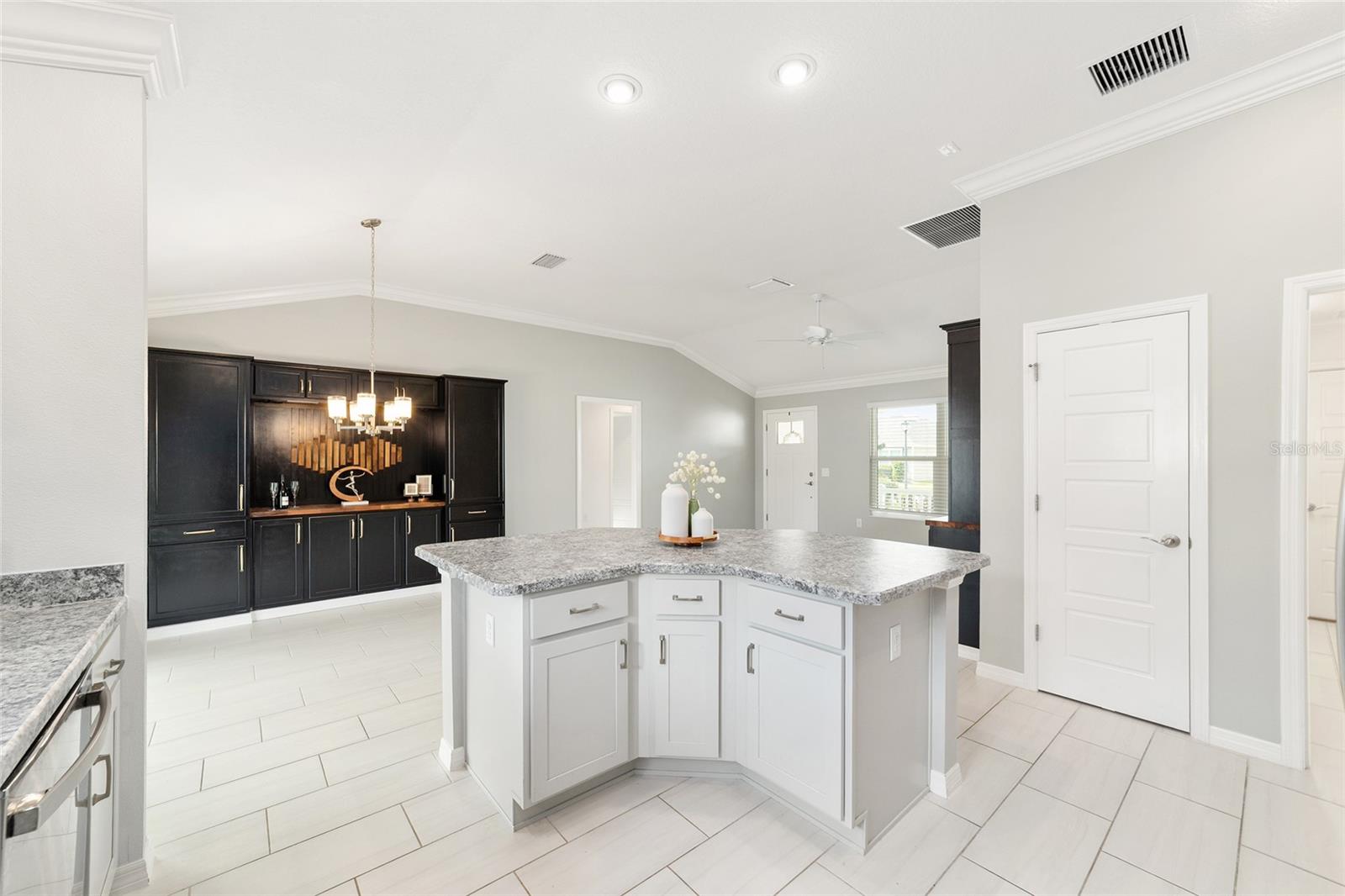 Image 13 of 33 For 6316 Danielson Loop