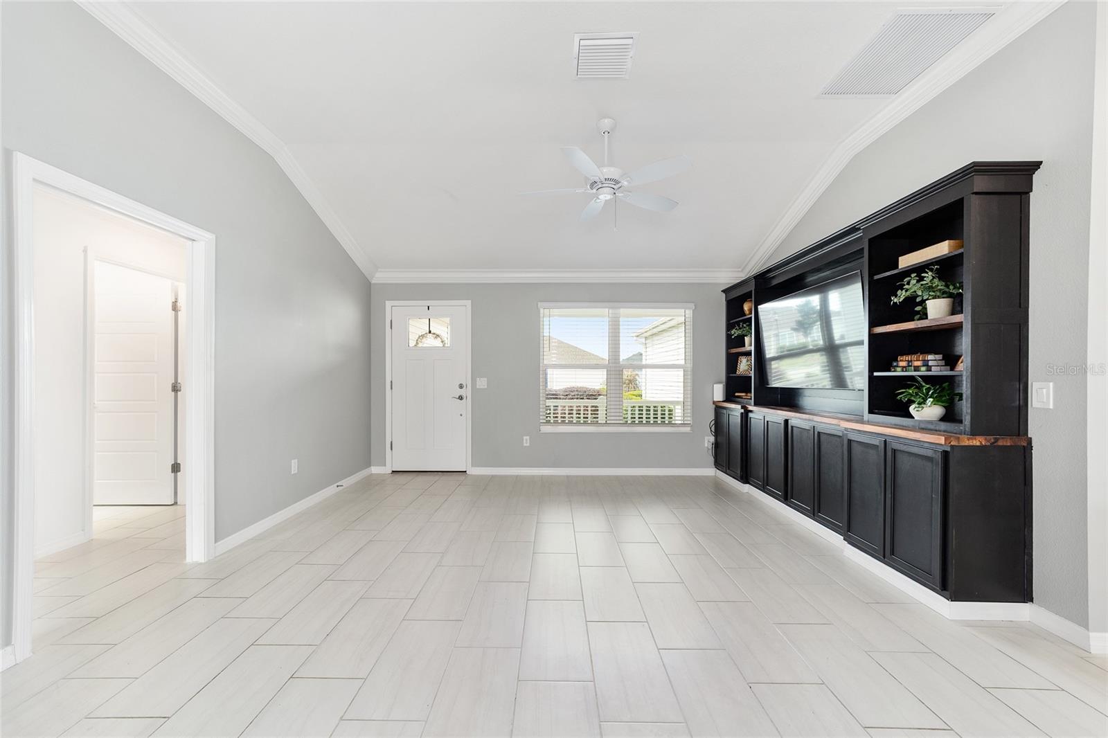 Image 6 of 33 For 6316 Danielson Loop