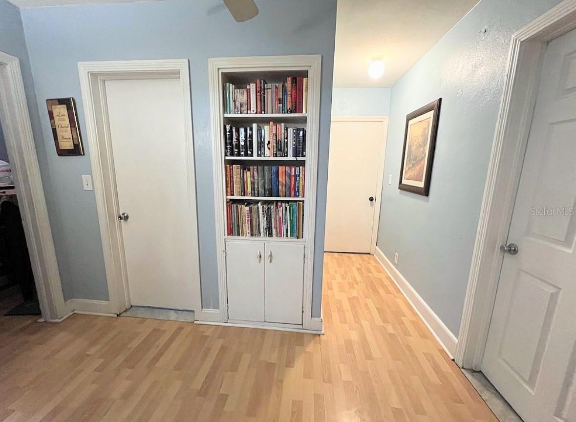 Image 18 of 33 For 2131 3rd Street