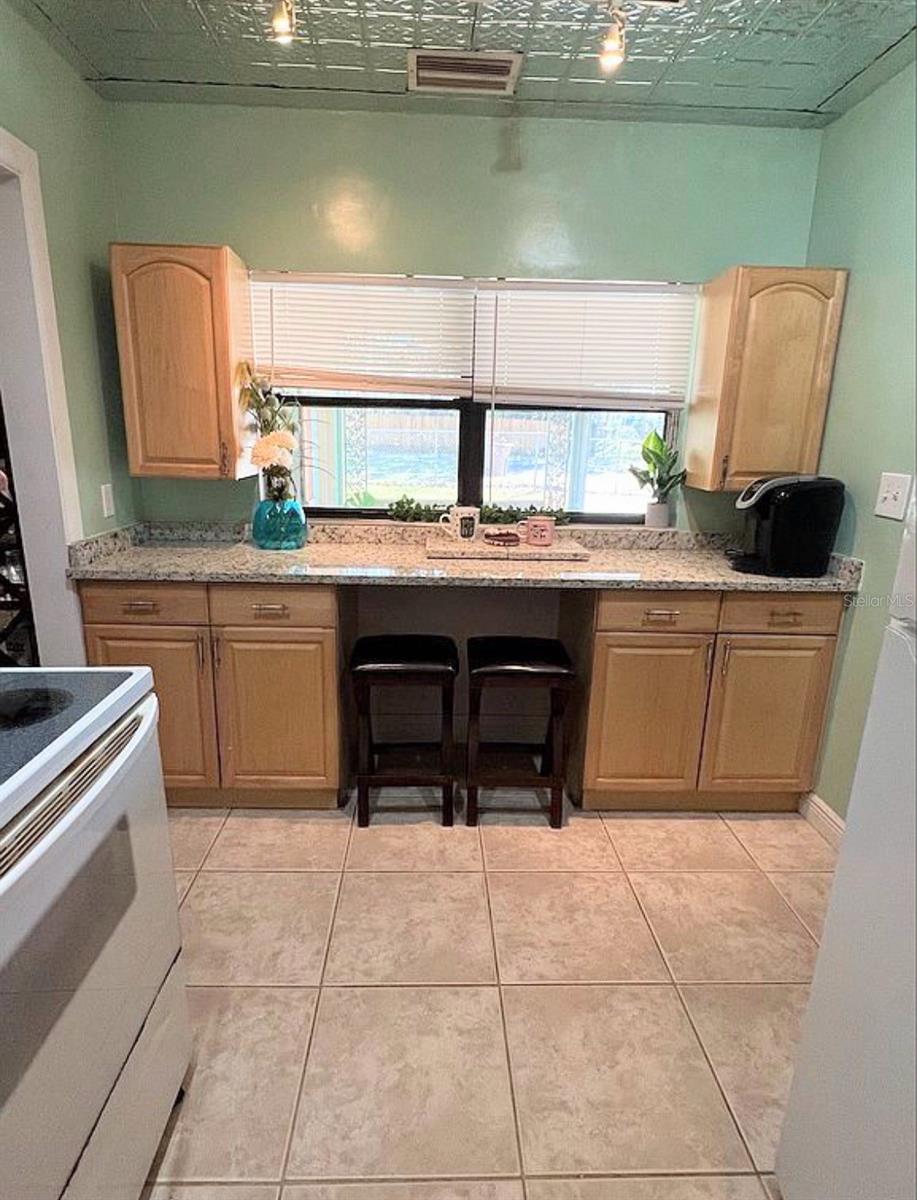 Image 19 of 33 For 2131 3rd Street