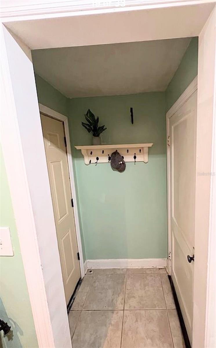 Image 24 of 33 For 2131 3rd Street