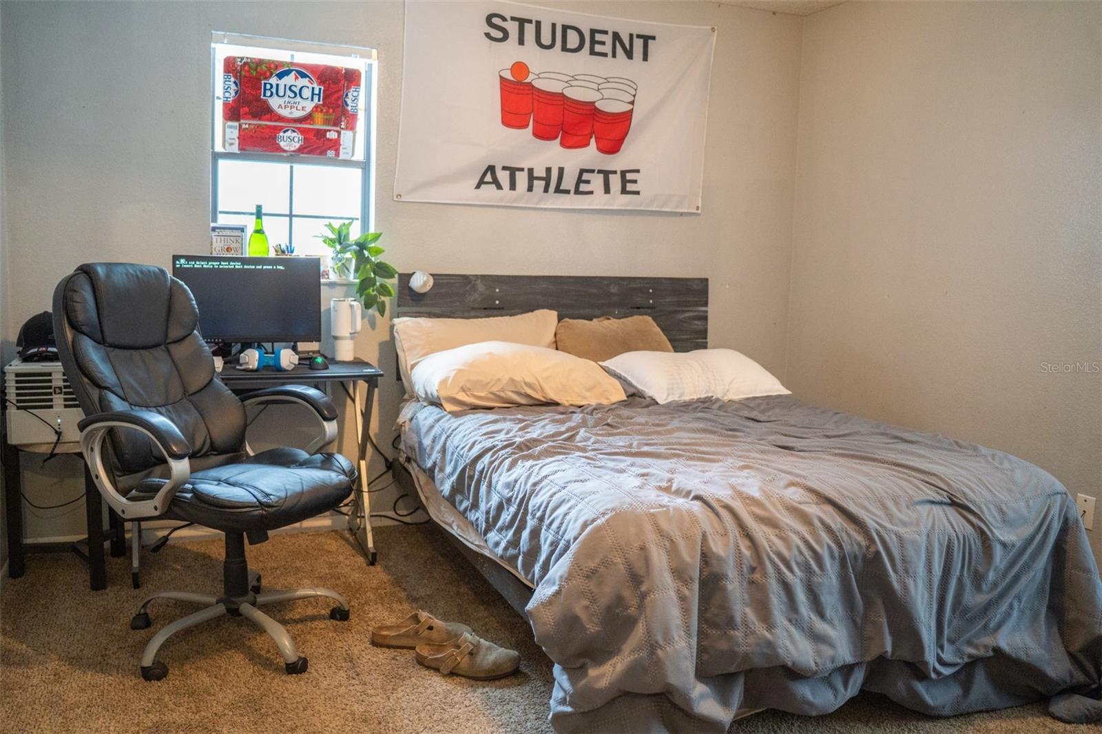 Image 14 of 66 For 9088 17th Court