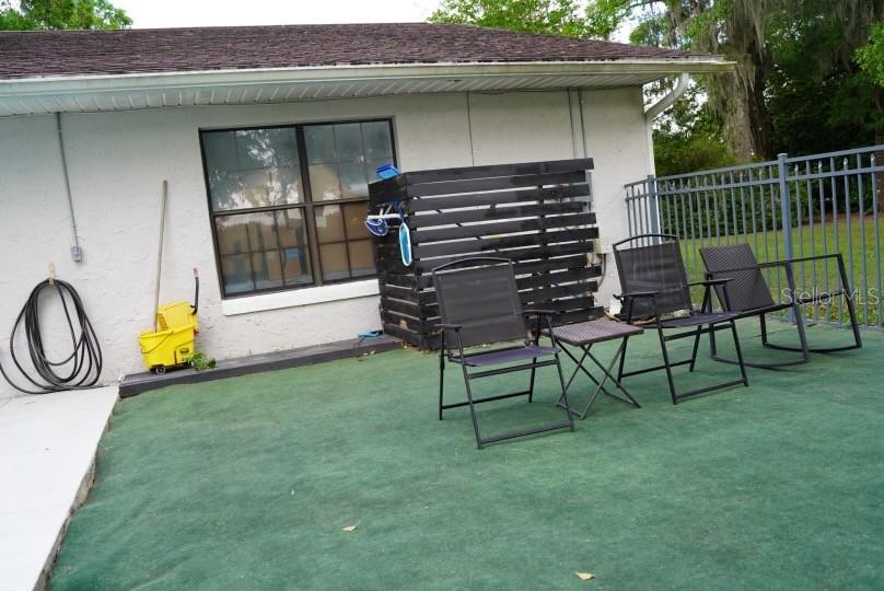 Image 20 of 66 For 9088 17th Court