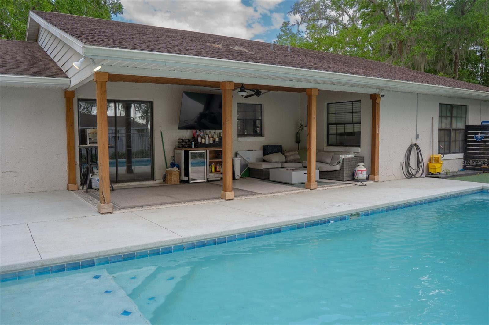 Image 3 of 66 For 9088 17th Court