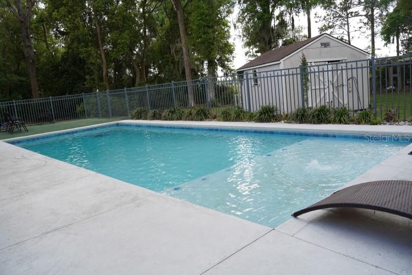 Image 5 of 66 For 9088 17th Court