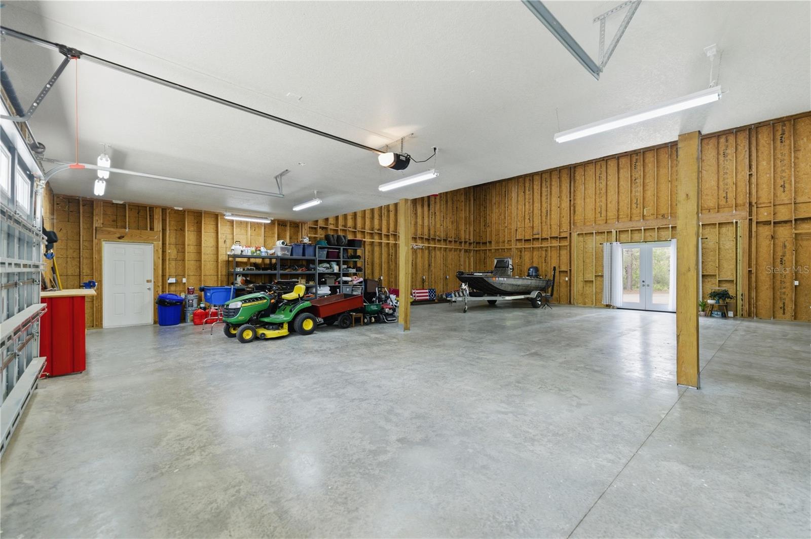 Image 22 of 31 For 8121 County Road 243b