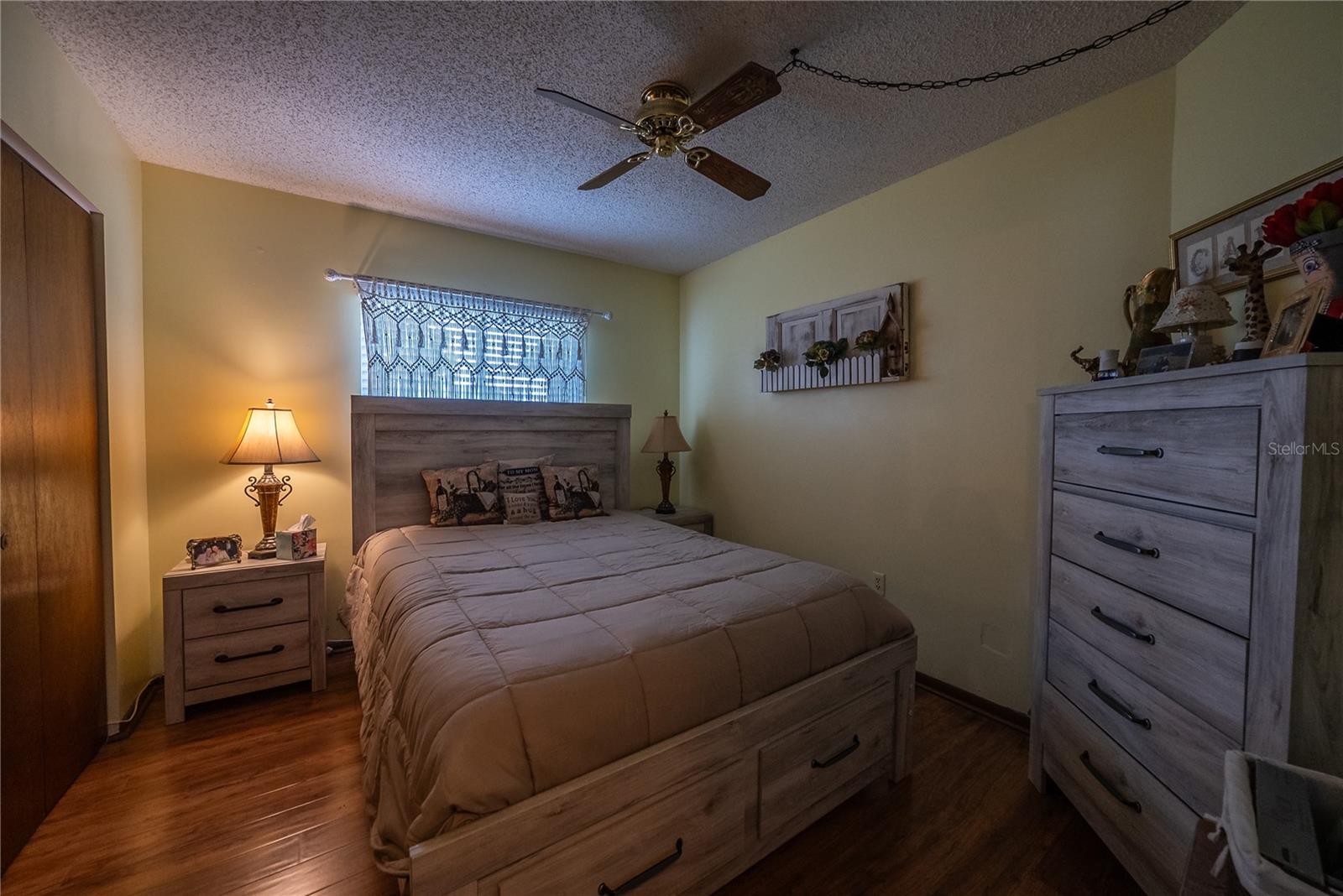 Image 25 of 72 For 9961 104th Place