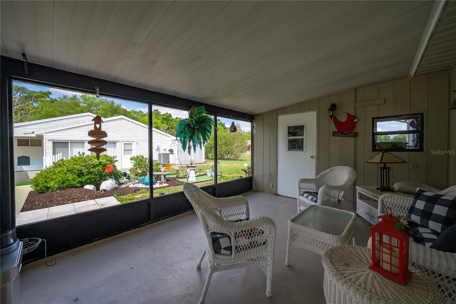 Image 6 of 72 For 9961 104th Place