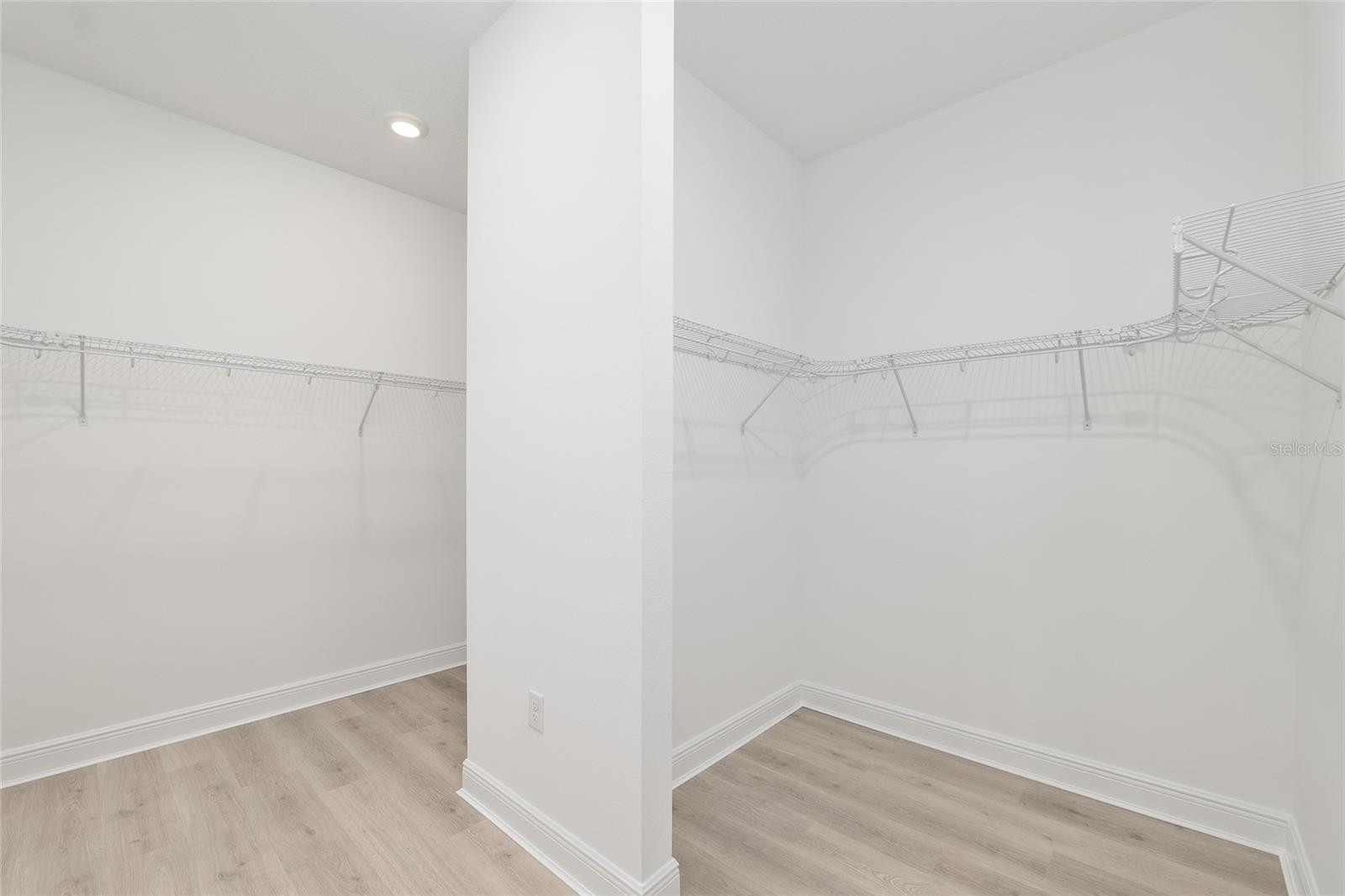 Image 41 of 60 For 10154 85th Place Road