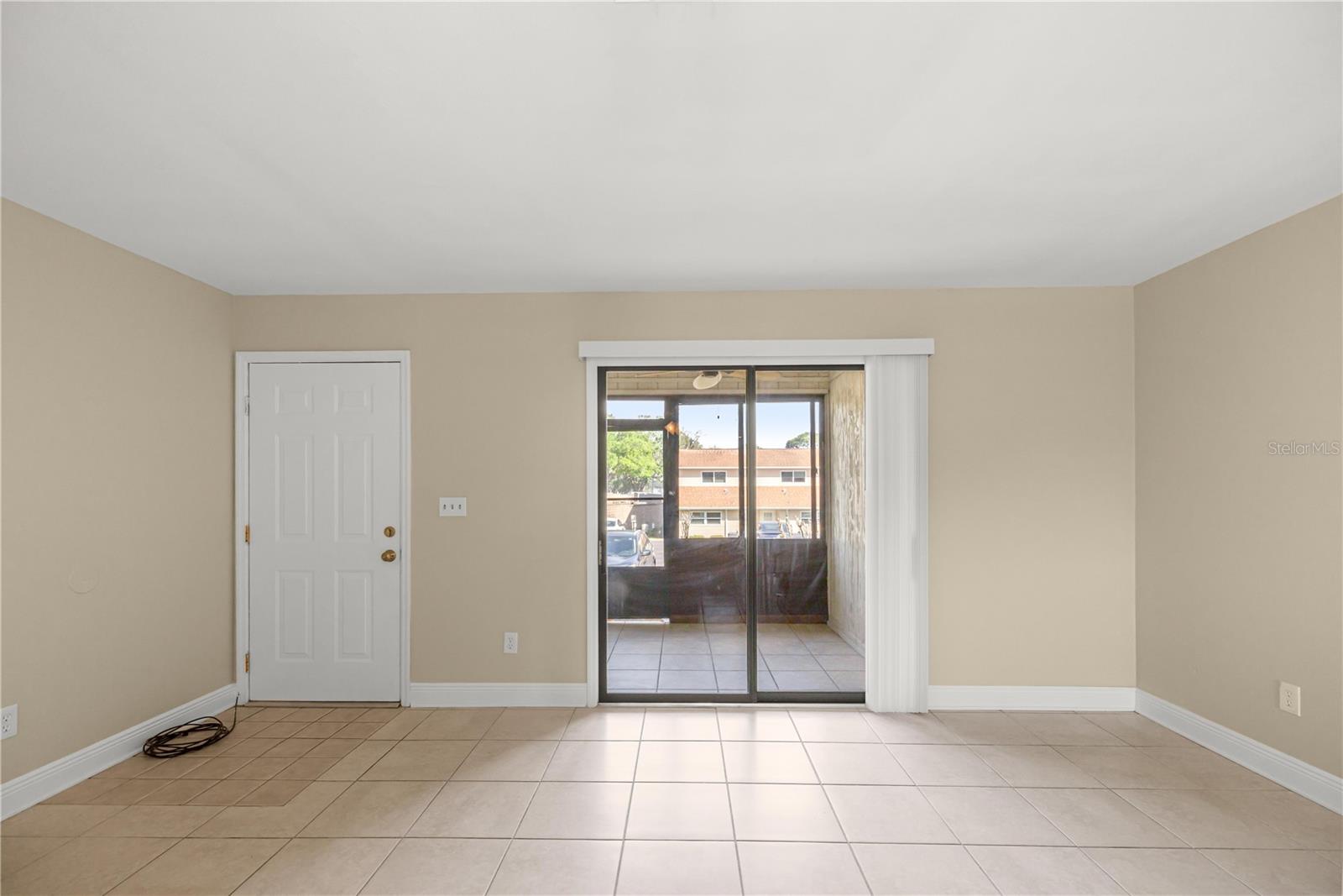 Image 8 of 37 For 11001 Sunset Harbor Road H49