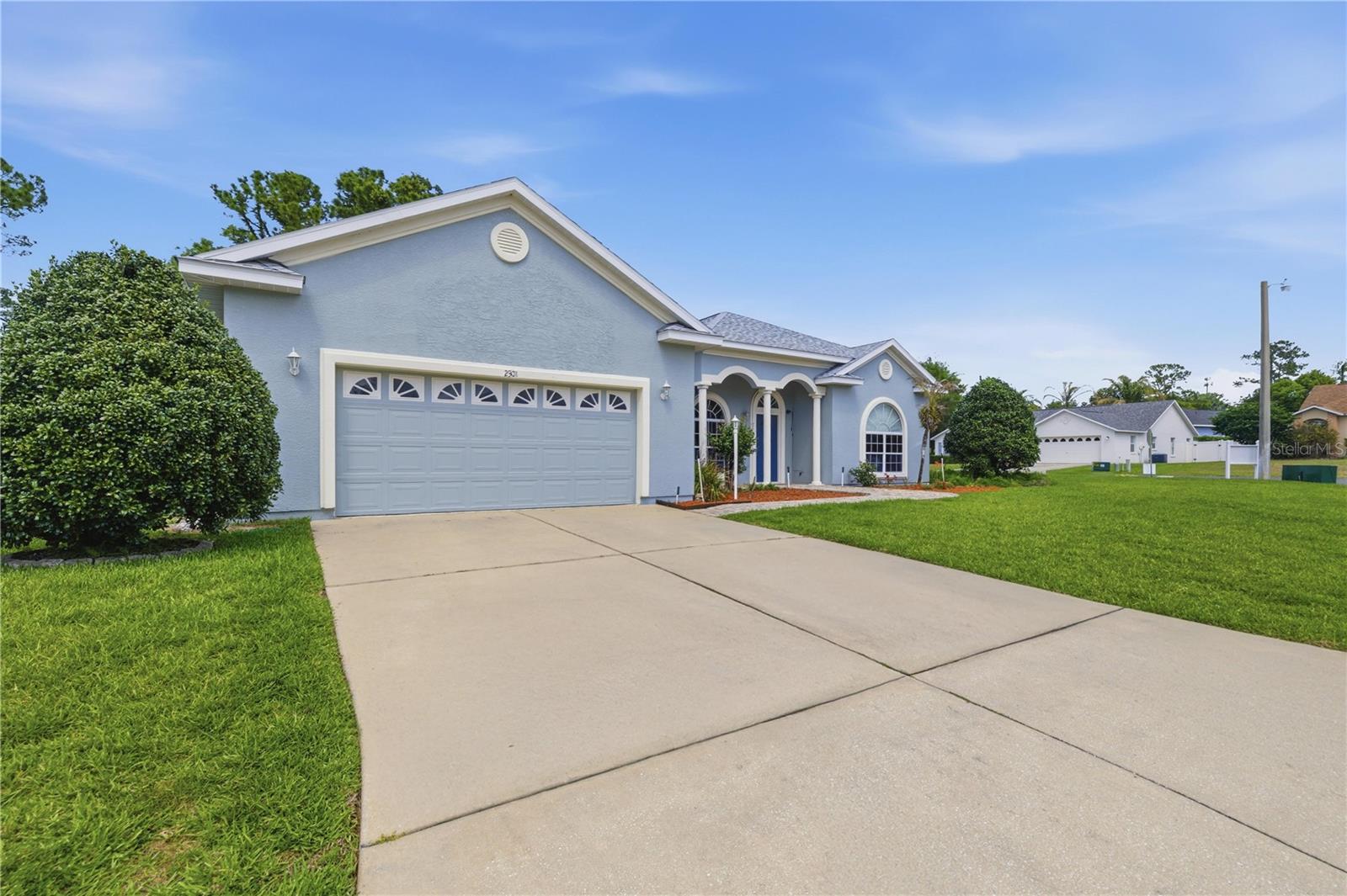 Image 3 of 31 For 2301 22nd Loop