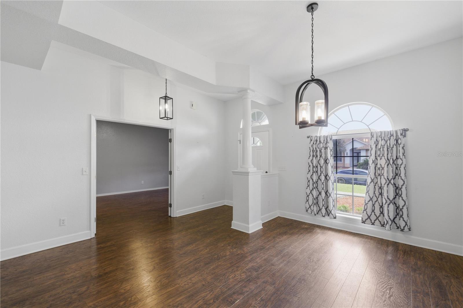 Image 7 of 31 For 2301 22nd Loop