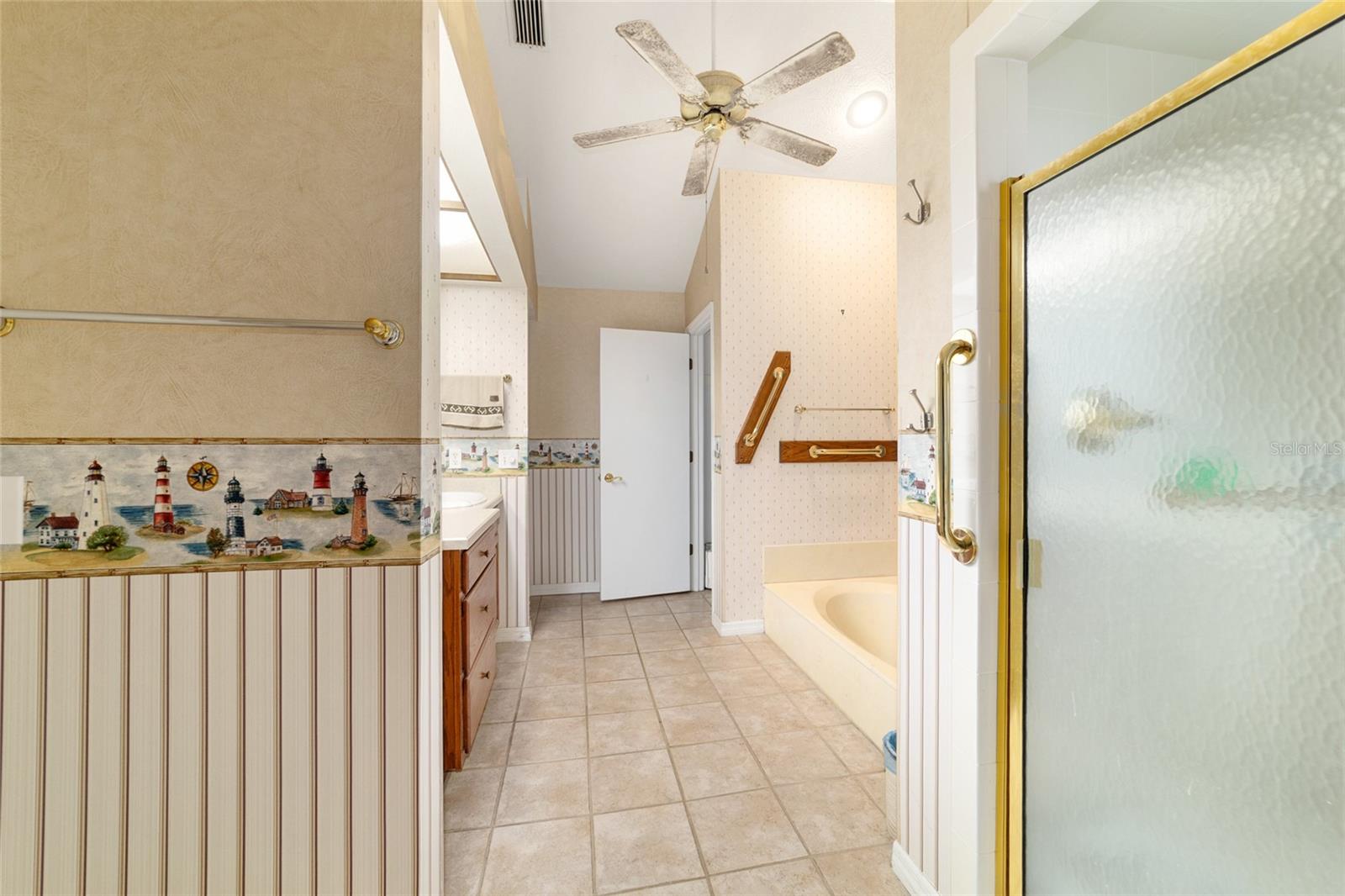 Image 35 of 89 For 4807 14th Street