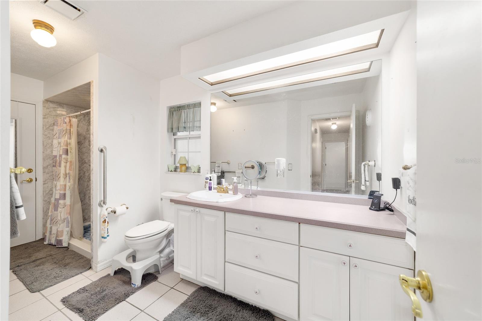 Image 46 of 89 For 4807 14th Street