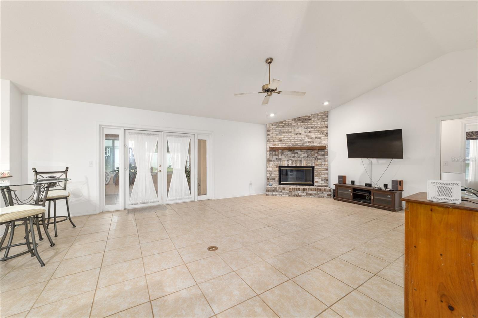 Image 7 of 89 For 4807 14th Street