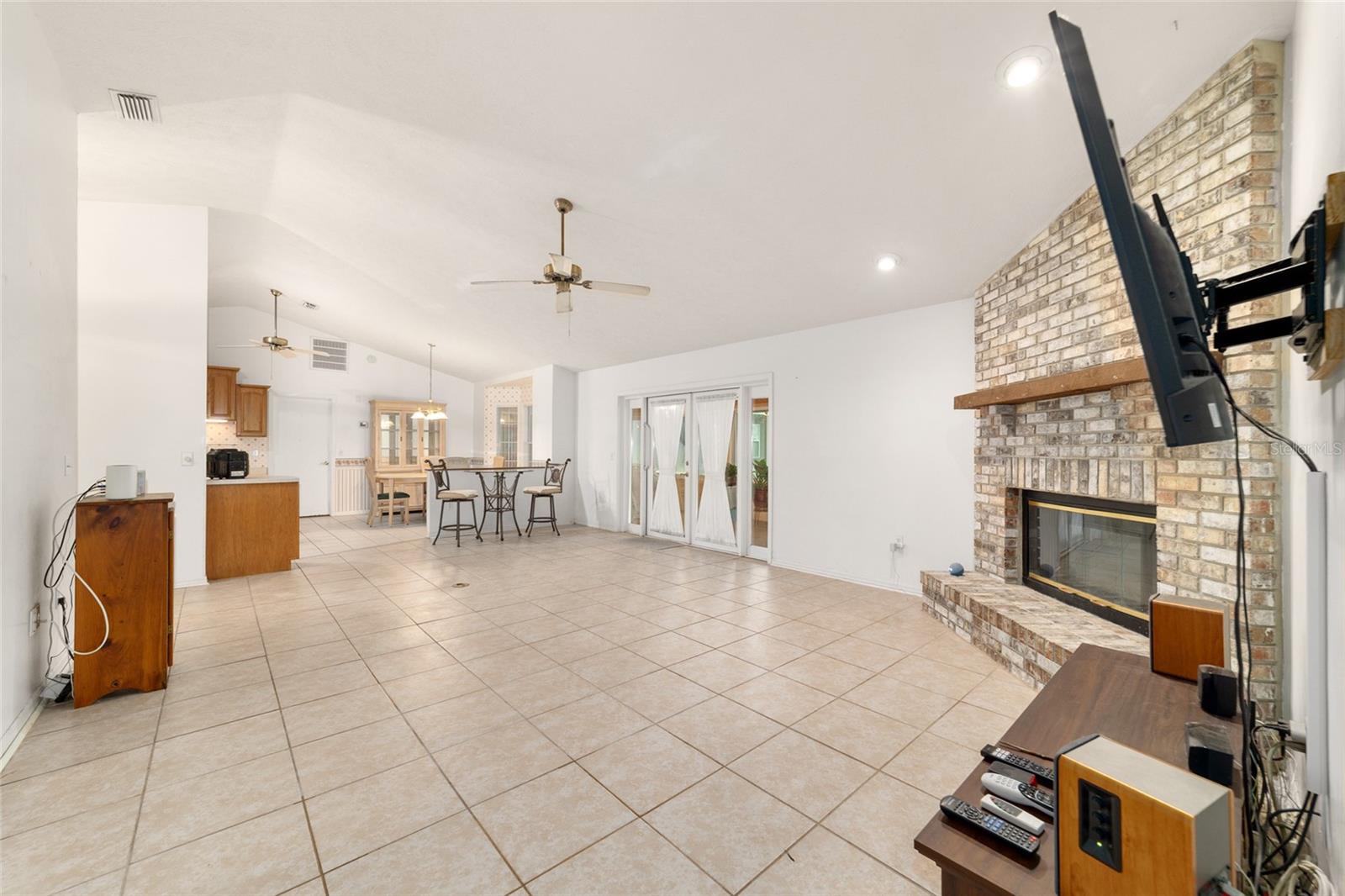 Image 9 of 89 For 4807 14th Street