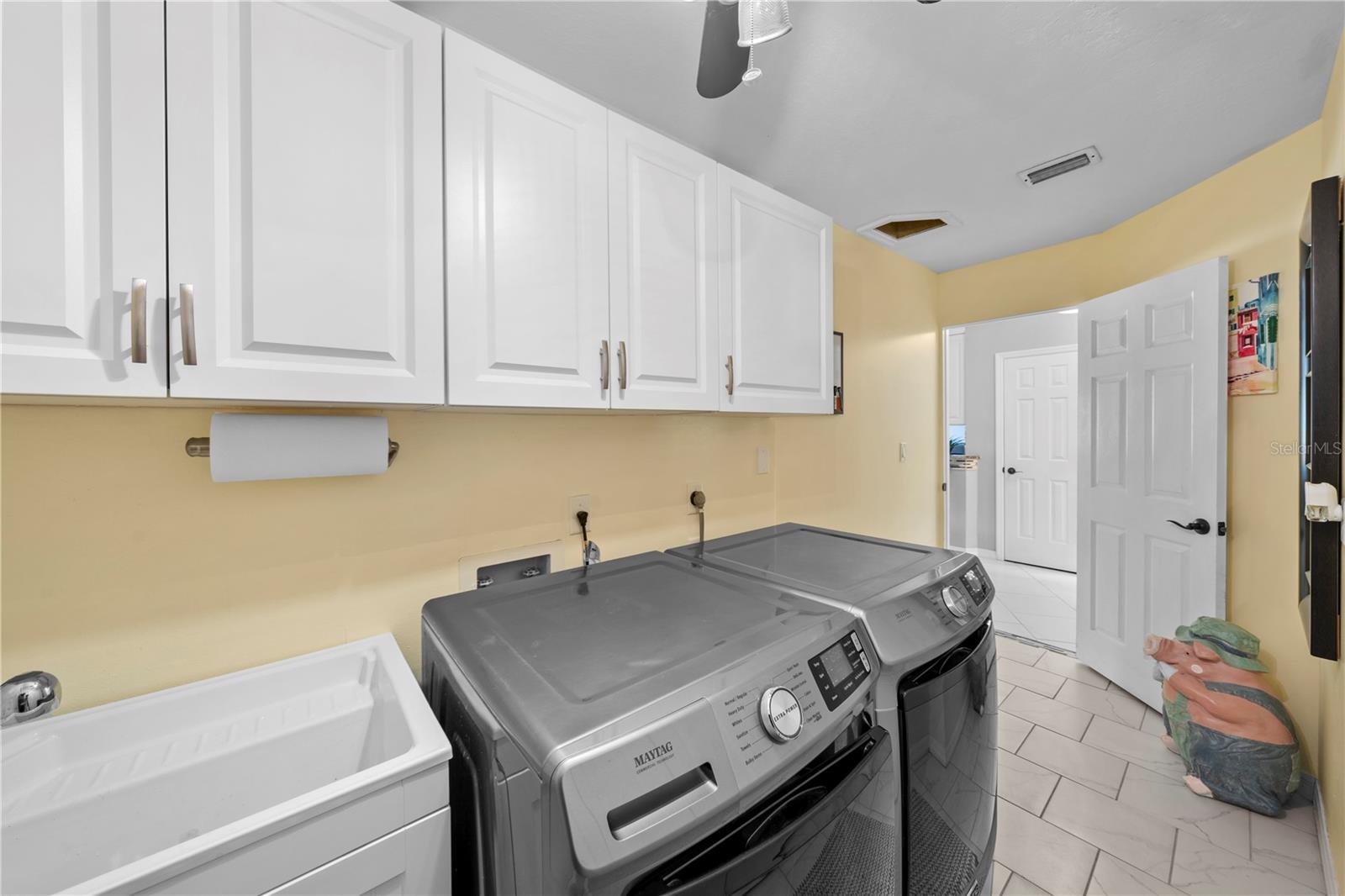 Image 30 of 79 For 1623 29th Terrace