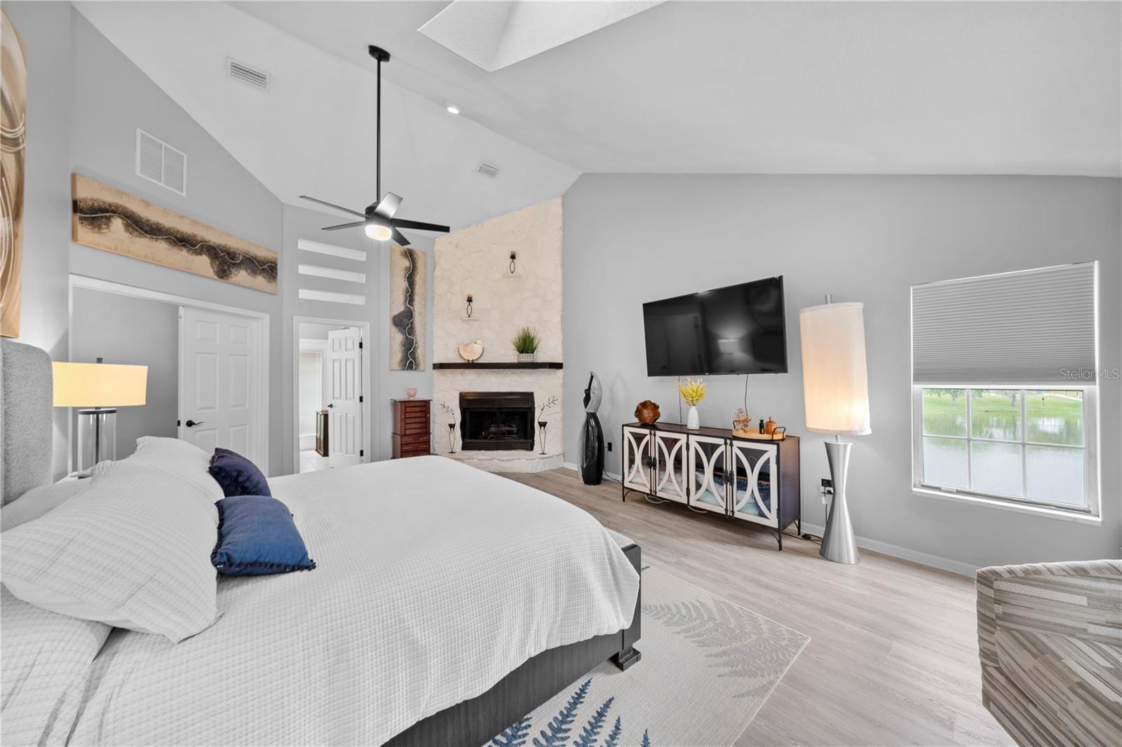 Image 44 of 79 For 1623 29th Terrace