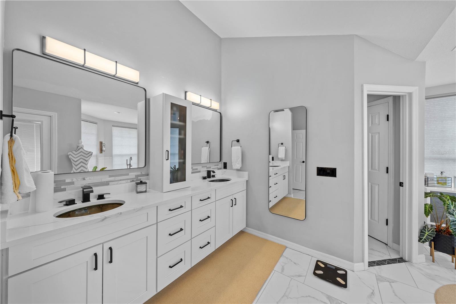 Image 47 of 79 For 1623 29th Terrace