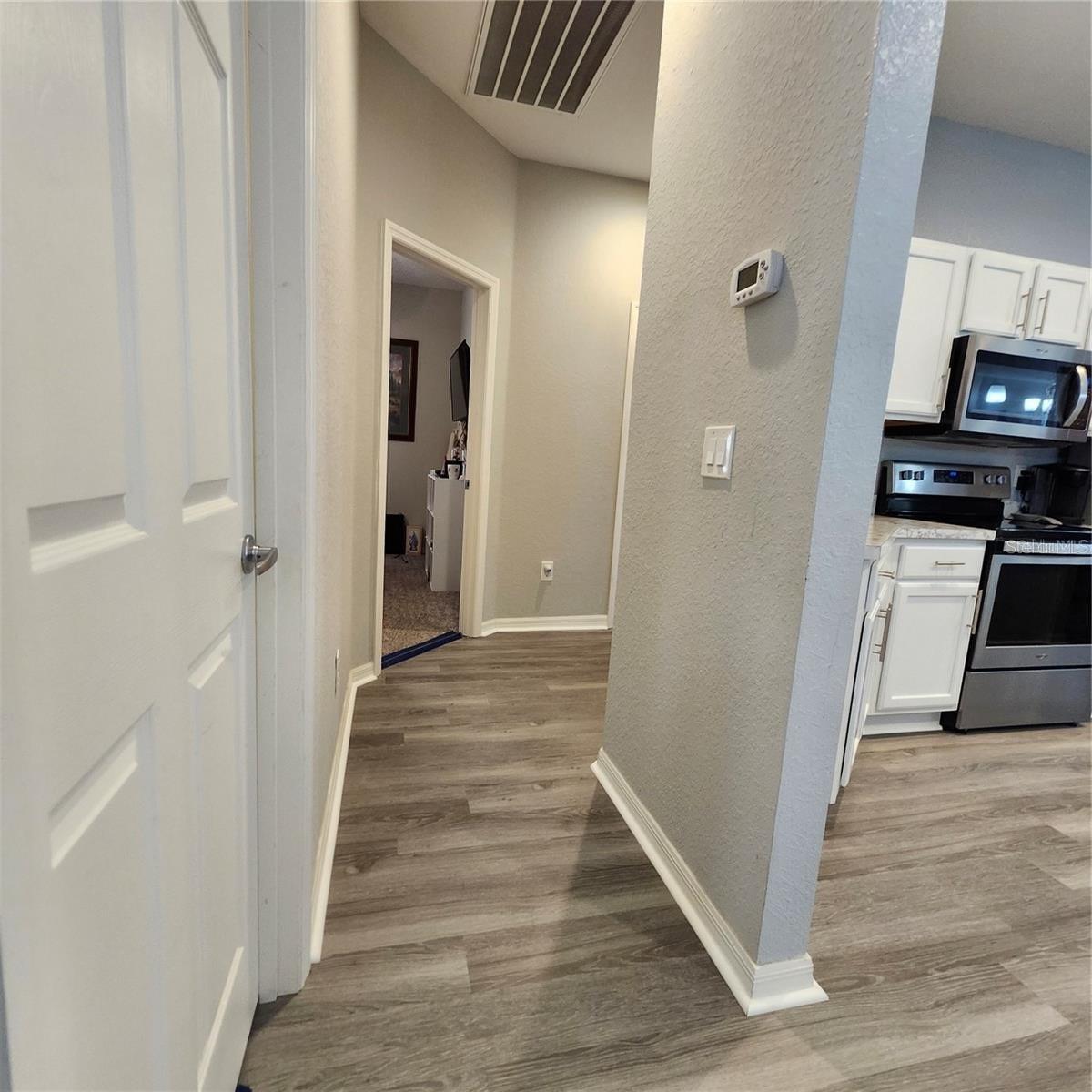 Image 8 of 20 For 11412 51st Circle