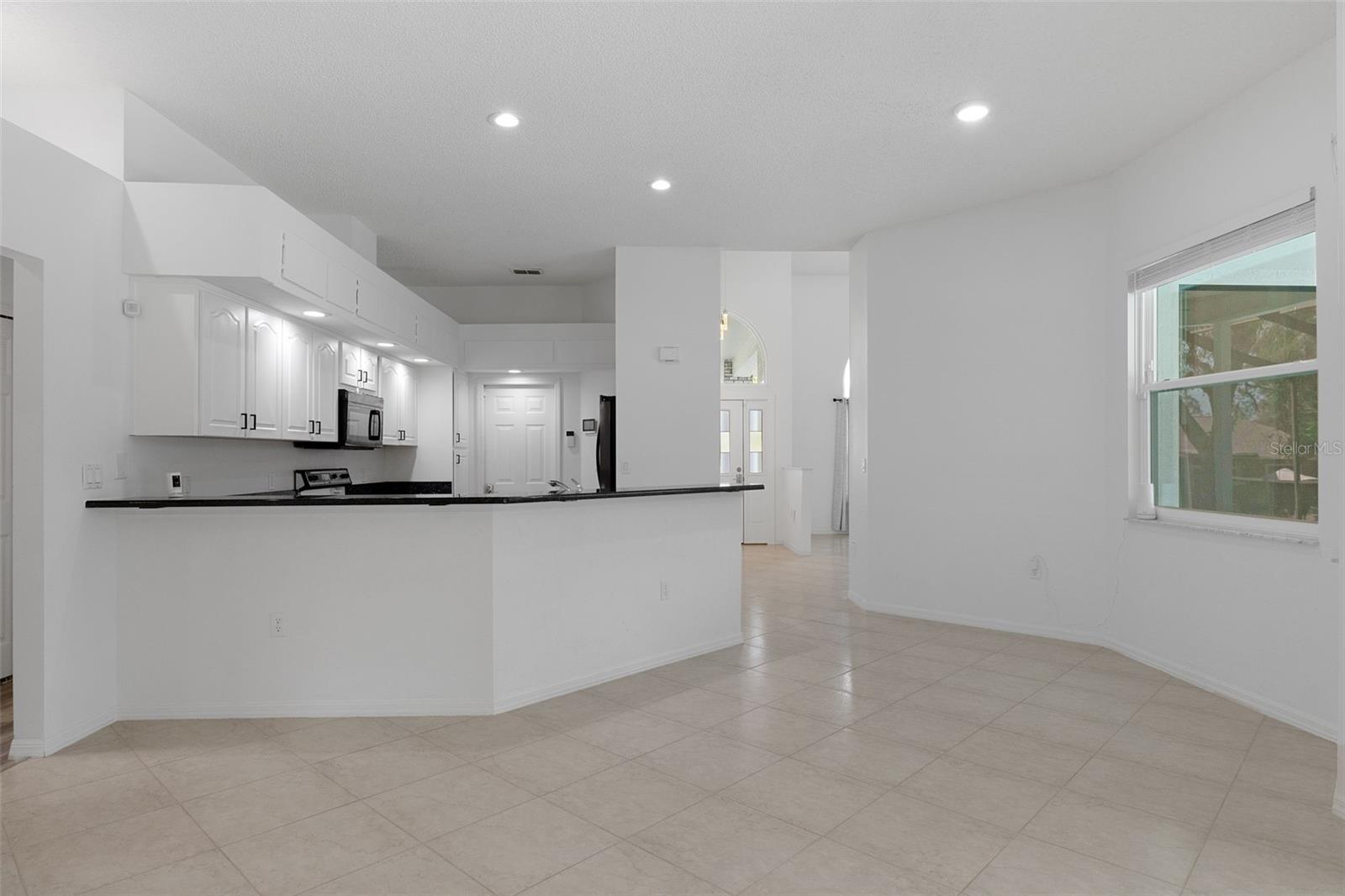 Image 10 of 46 For 199 Crystal Meadow Path