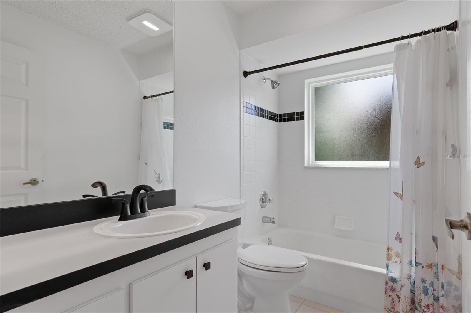 Image 24 of 46 For 199 Crystal Meadow Path